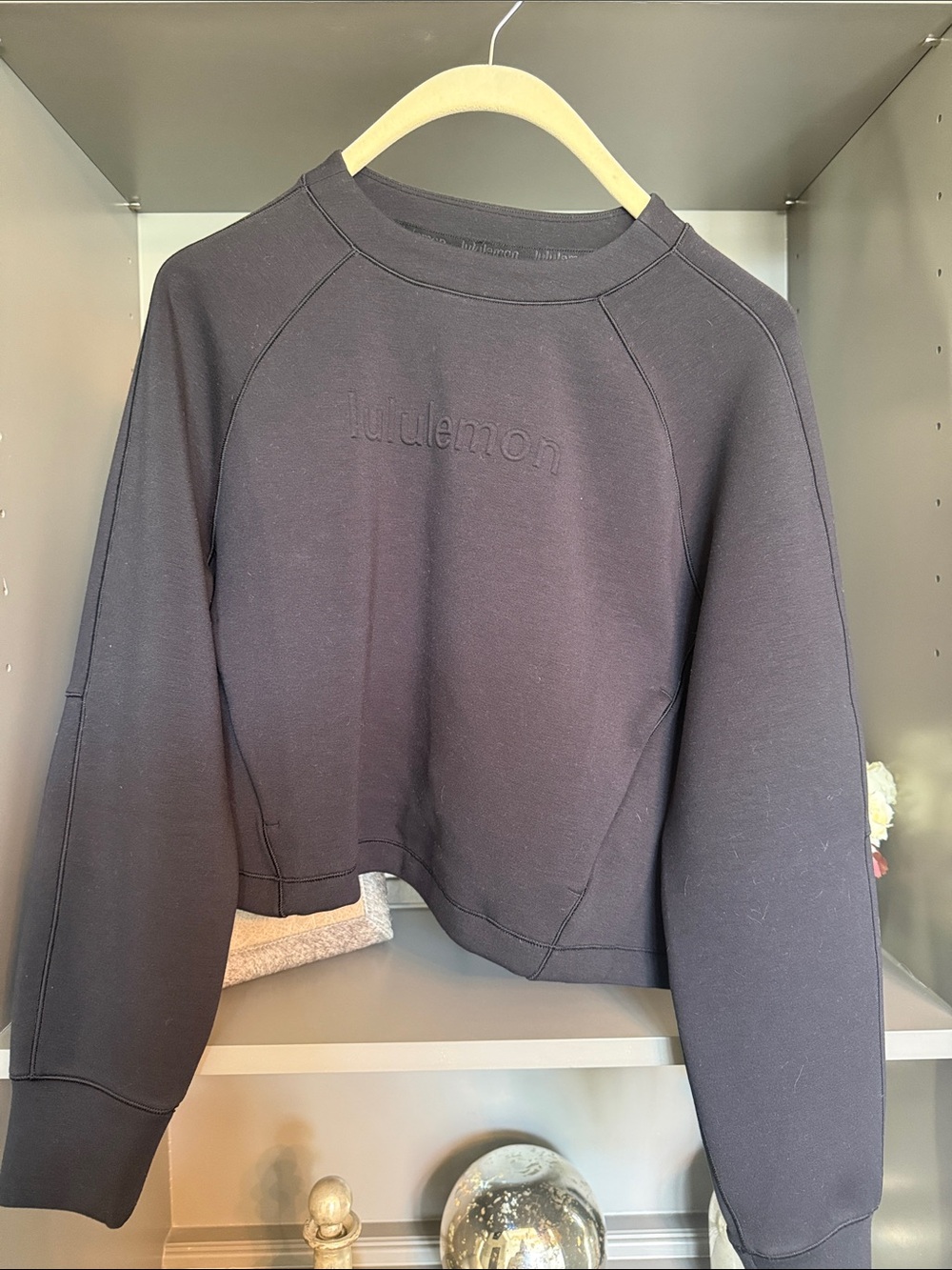 lululemon athletica Black Cropped Crew Pullover Sweatshirt